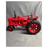 McCormick Farmall 1988 red tractor