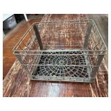 Carvins Wheelings Metal Crate with Plastic Bottom