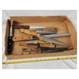 (12) Knives