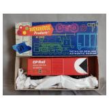 Roundhouse CP Rail HO gauge train car
