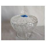 Clear glass candy dish 7'x5'