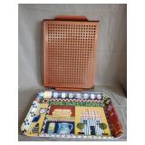 Plastic tray 10'x15', metal tray insert 12'x15'