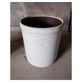#5 crown marked 5 gallon crock