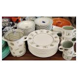 Phaltzgraff dish set, 55 pieces