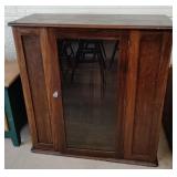 Curio top, no shelves 40'x15'x42'