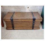Wooden trunk, on caster 36'x16'x14'