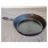 Wagner Ware 10.5' Cast Iron Skillet