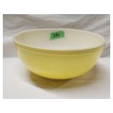 Pyrex Yellow Bowl 10.5'D