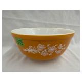 Vintage Pyrex Butterfly Gold Pattern Mixing Bowl