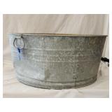 Vintage Galvanized Wash Tub 2ftD