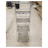 4 tier metal display rack, collapsible