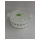 Pyrex Casserole Dish and lid Town &Country Pattern