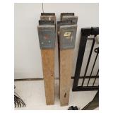 4 saw horse legs