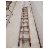 Louisville 20' fiberglass extension ladder