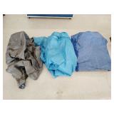 3 assorted size tarps