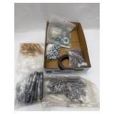 Hardware assortment - Bolts ï¿½ Nuts ï¿½ Washers