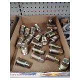 Heavy-duty inner cap wheel nut