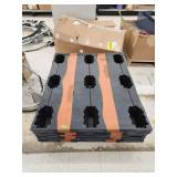 (5) Plastic Pallets 46.5'ï¿½39'ï¿½6'