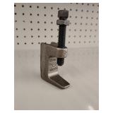 Box of 3/8' beam hanger clamps