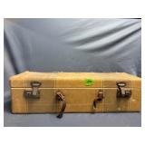 Shelf Display 21ï¿½x6ï¿½x5.75ï¿½