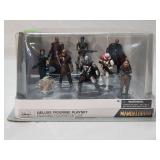 NIB Disney Mandalorian Deluxe Figurine