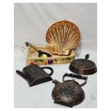 Wall Hangers With Basket and Decorative Spoon