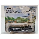 NIB Ertl Pulling Tractor Sled 1/64 Scale