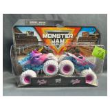 Monster Jam Sparkle Smash VS Sparkle Smash