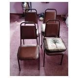 4 banquet chairs