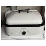 American Harvest 18 qt Roaster Oven