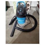 Vac master wet/dry 1.5 gallon 2hp vaccume