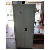 Metal Sandusky storage cabinet 30' x 15' x 72'