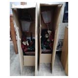 Two 4' prelit Victorian clear light posts decor