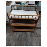 Baby changing stand 36' x 19' x 40'