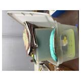 Tote w/Lid ï¿½ Tupperware Container ï¿½ Pillow Shams