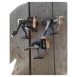 3 Vintage fishing reels, Shakespeare, zebco