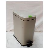 Metal Trash Can 11'Hx5.5'ï¿½9'