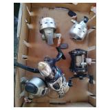 5 Fishing reels, fina, Shakespeare, lotus,