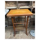 Wooden Table 30ï¿½x20ï¿½x16ï¿½