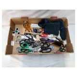 Household Lot Including Scissors