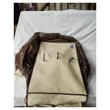 Collapsible Closet 19.5ï¿½x49.5ï¿½x-4.25ï¿½