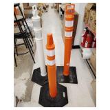 3 poly pylons with rubber bases