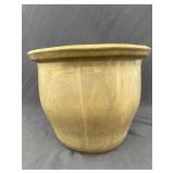 7.5ï¿½ Tall Primitive Stoneware Planter