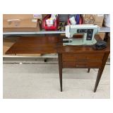 Sears Kenmore Sewing Machine 158.330 w/ Table