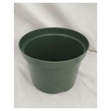 Lg Qty New Plastic Planter/Pots 5.5'Hx8'D