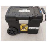 Dewalt 15Gal Chest 88lb Max