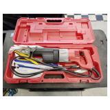 Milwaukee corded sawzall with blades works