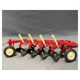 International Harvester 4-Bottom Plow 1:16 Scale