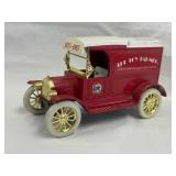 Ertl 1913 Model T Van Replica Bank 6ï¿½L