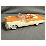 Ertl Diecast 1966 Ford Sunliner 11'Lx3'H